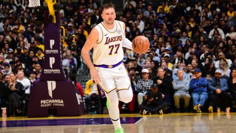 被钉上耻辱柱！今日太阳输给雷霆49分，创队史最大输球分差（49分惨败！太阳今日不敌雷霆，刷新队史最大失利纪录）